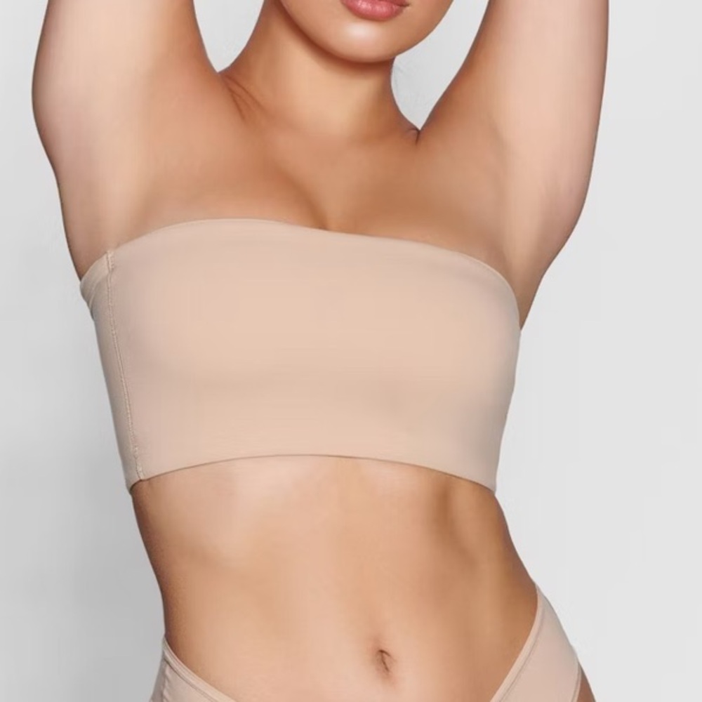 Skims Fits everybody bandeau size medium